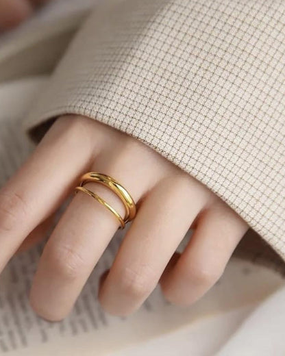 Stella Infinity Ring