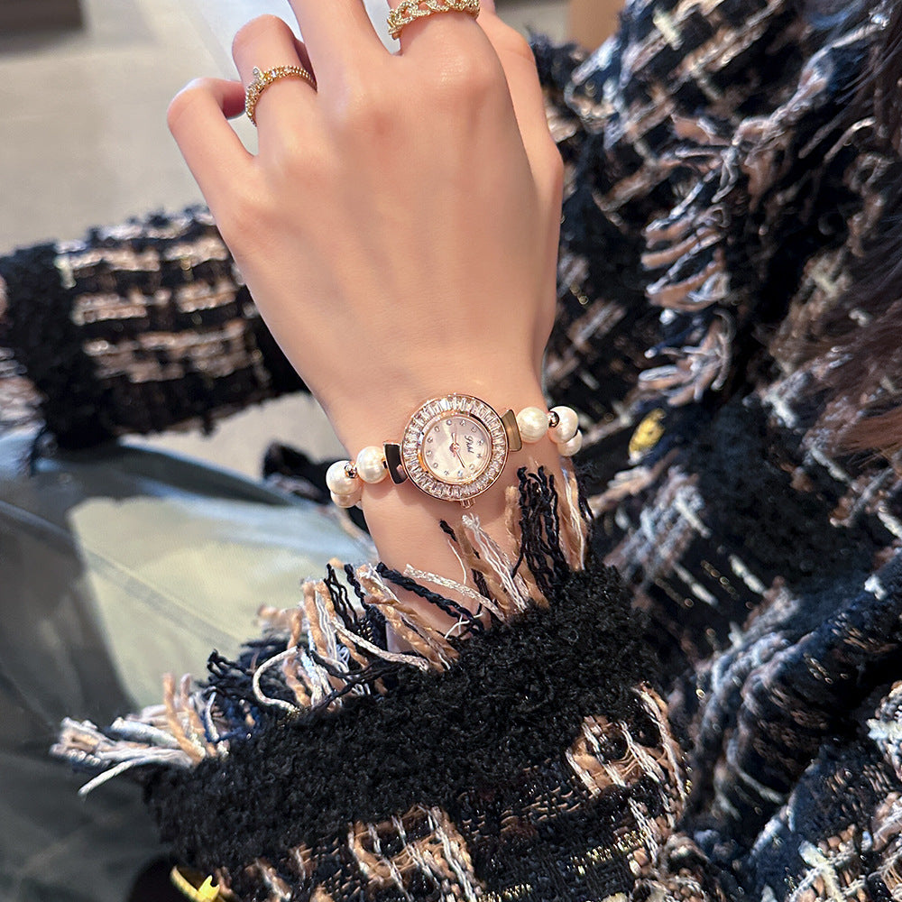 Clara Vintage Watch