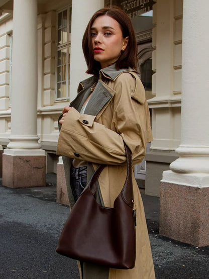 Amelia bag made of artificial leather with a cherry charm
